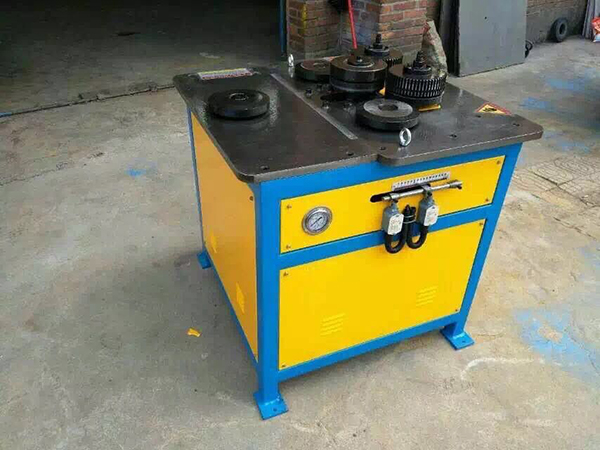 馬鞍山市步云機(jī)械刃模具制造有限公司